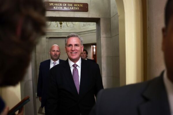 Kevin McCarthy has been holding court in speaker's office, not going out of his way to help Scalise